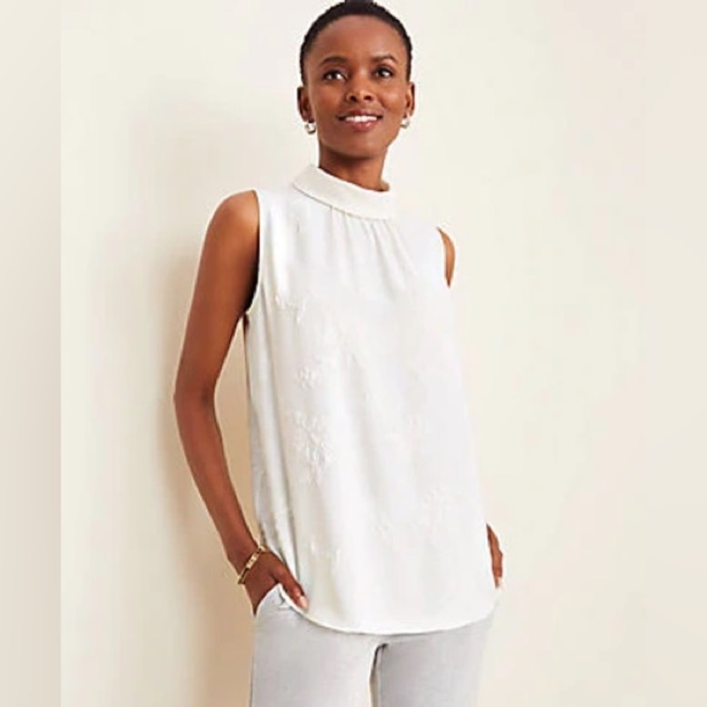 Ann Taylor Floral Jacquard Sleeveless Mock Neck Top, White, Size: XL